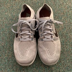 2018 Nike Womens Free RN Flyknit